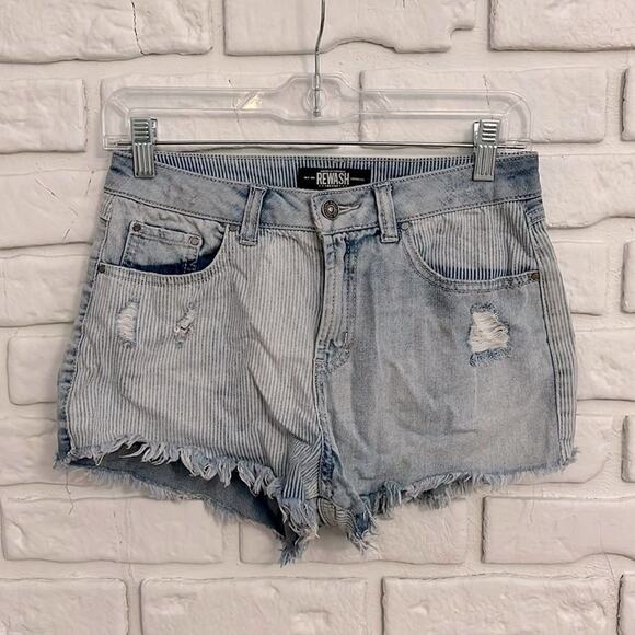 Rewash distressed vertical stripe denim shorts size 7/28 - Picture 1 of 10